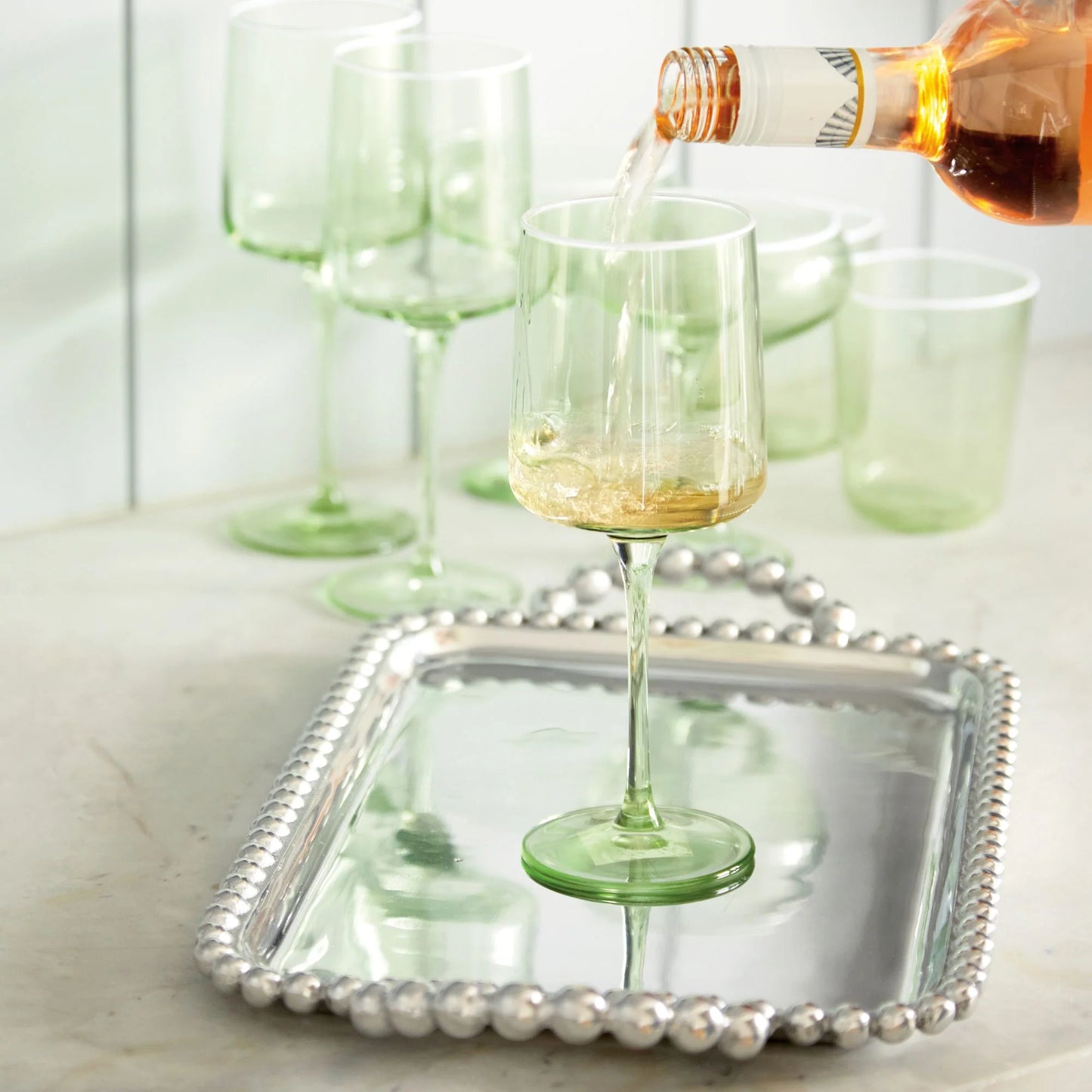 Mariposa Fine Line Light Green with White Rim Wine Glass - Set of 4
