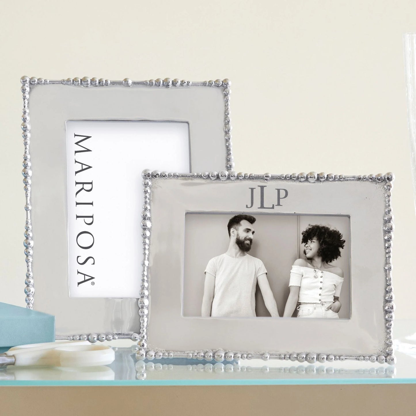 Mariposa Pearl drop 4x6 Engravable picture frame